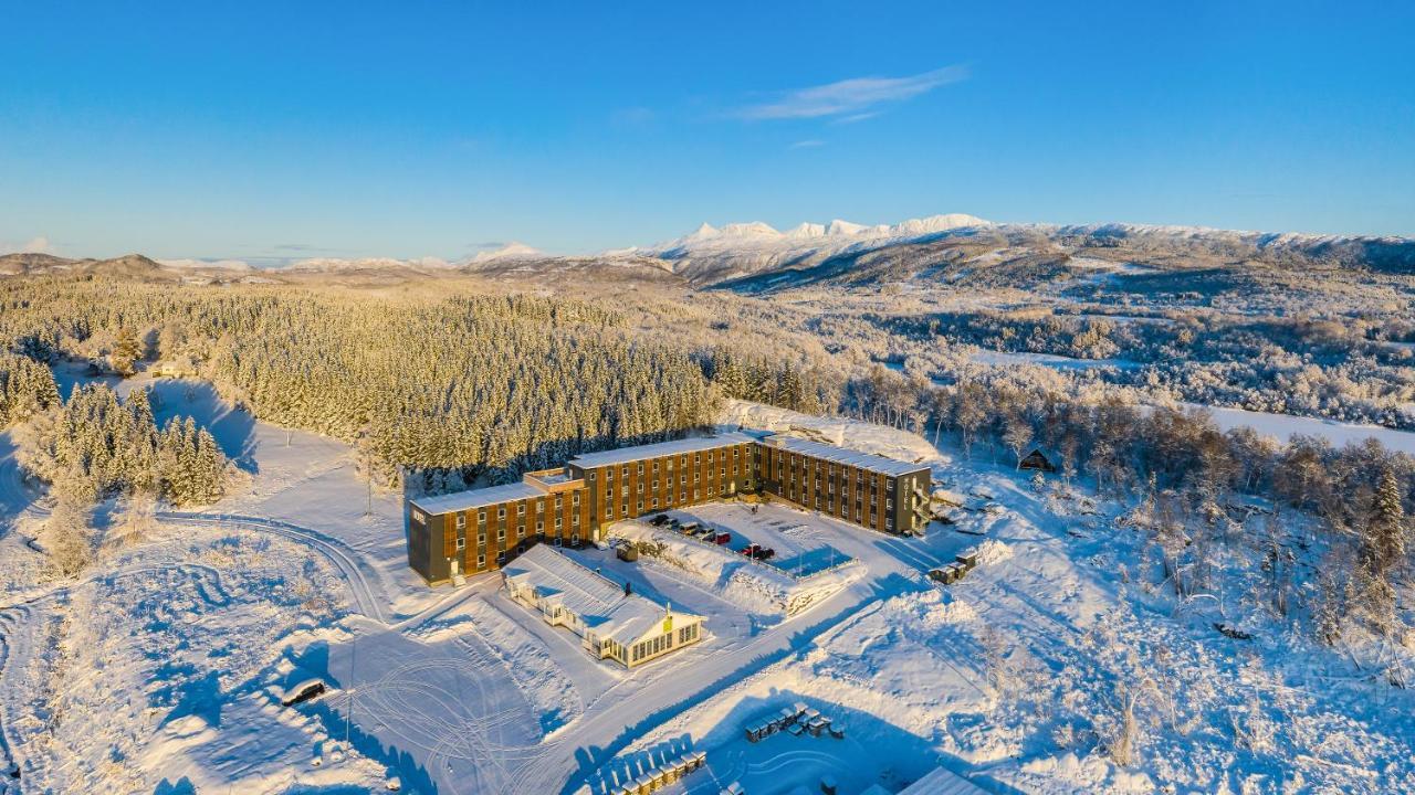 Aiden By Best Western Harstad Narvik Airport Evenesmarkja Ngoại thất bức ảnh